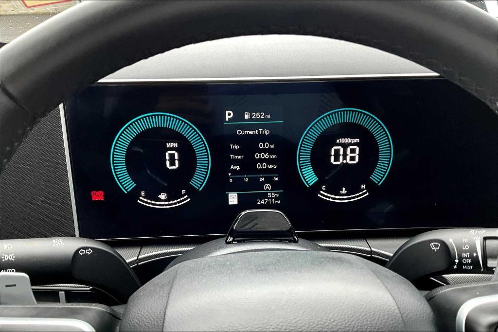 used 2025 Hyundai Santa Fe car, priced at $34,900