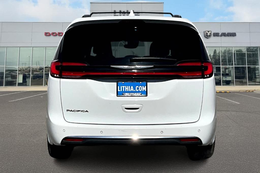 used 2021 Chrysler Pacifica car, priced at $26,000
