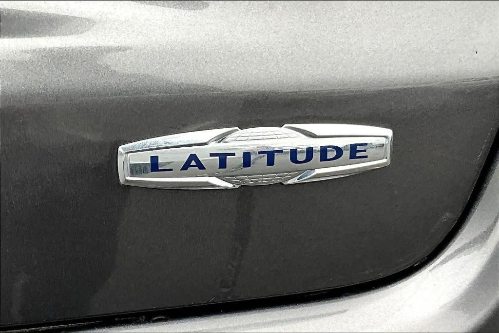 used 2024 Jeep Compass car, priced at $19,995