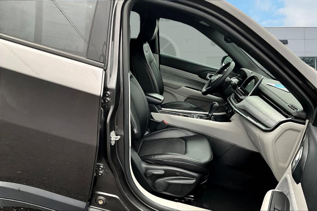 used 2024 Jeep Compass car, priced at $19,995