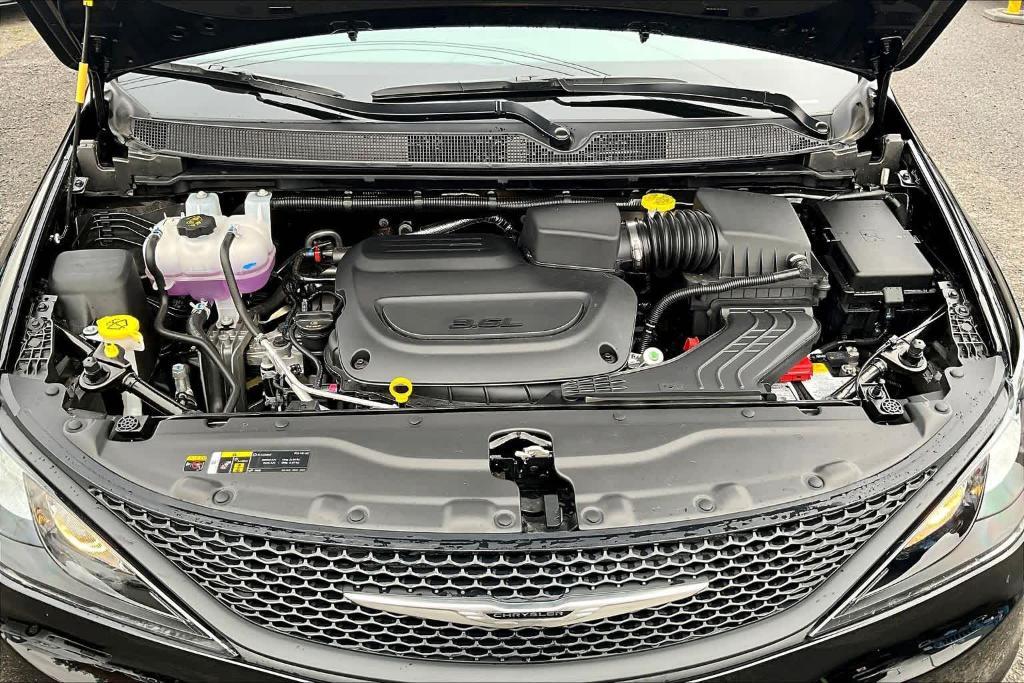 new 2025 Chrysler Voyager car, priced at $38,580