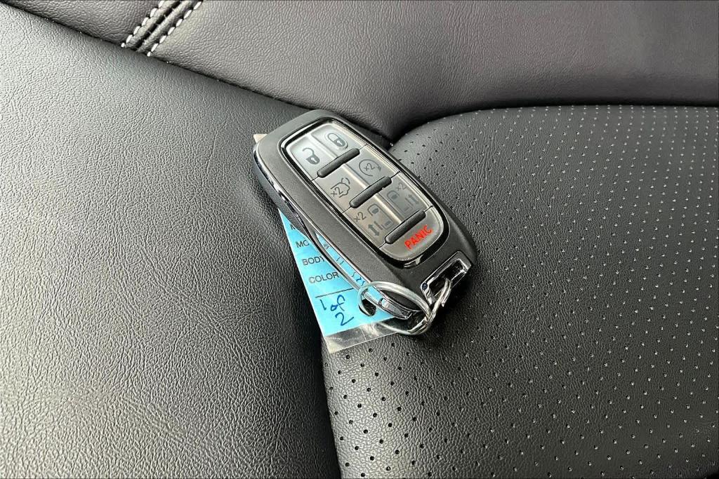 new 2025 Chrysler Voyager car, priced at $38,580