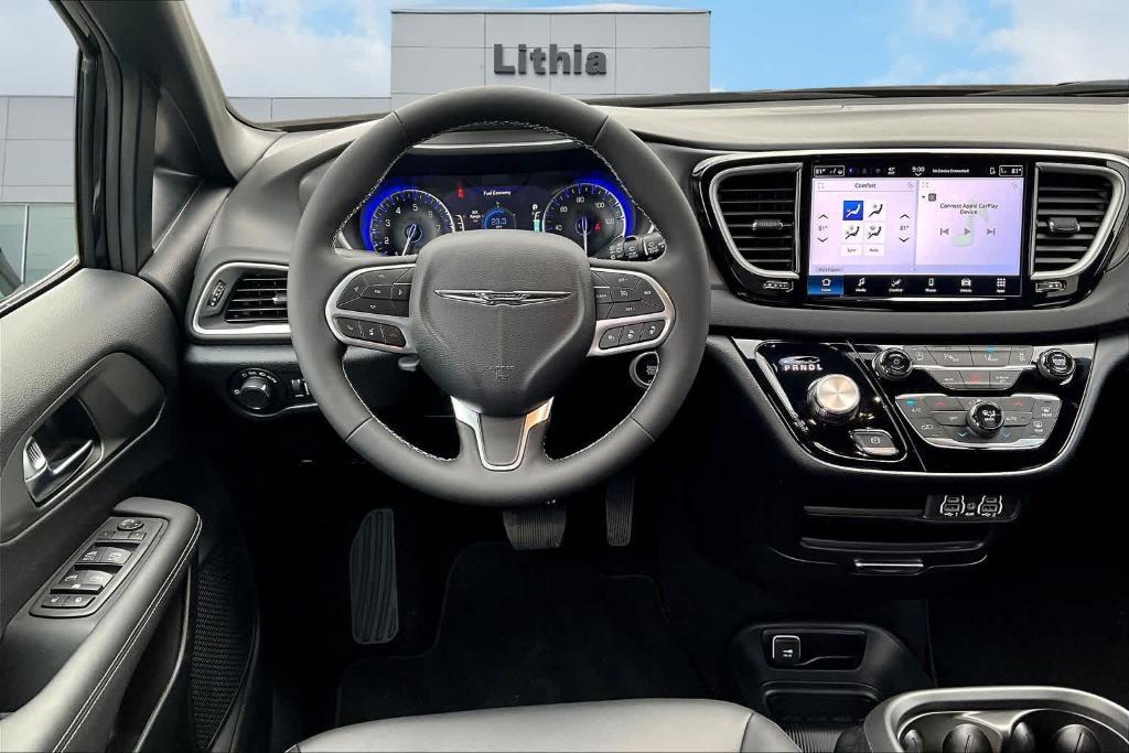 new 2025 Chrysler Voyager car, priced at $38,580