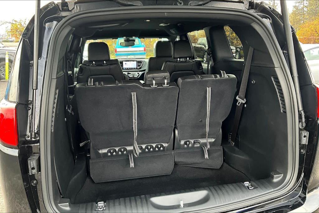 new 2025 Chrysler Voyager car, priced at $38,580