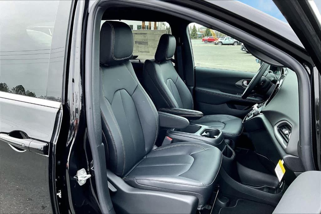 new 2025 Chrysler Voyager car, priced at $40,500