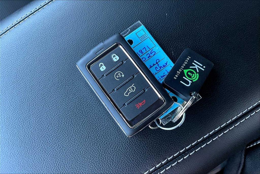 new 2025 Jeep Grand Cherokee L car, priced at $54,502