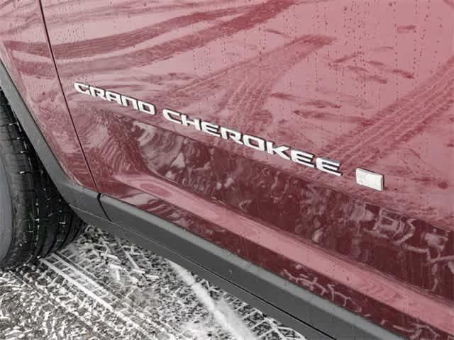 new 2025 Jeep Grand Cherokee car, priced at $41,561