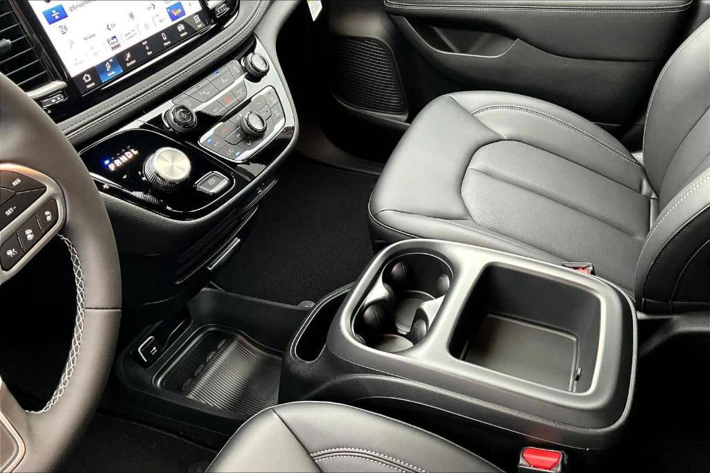 new 2026 Chrysler Pacifica car, priced at $52,858