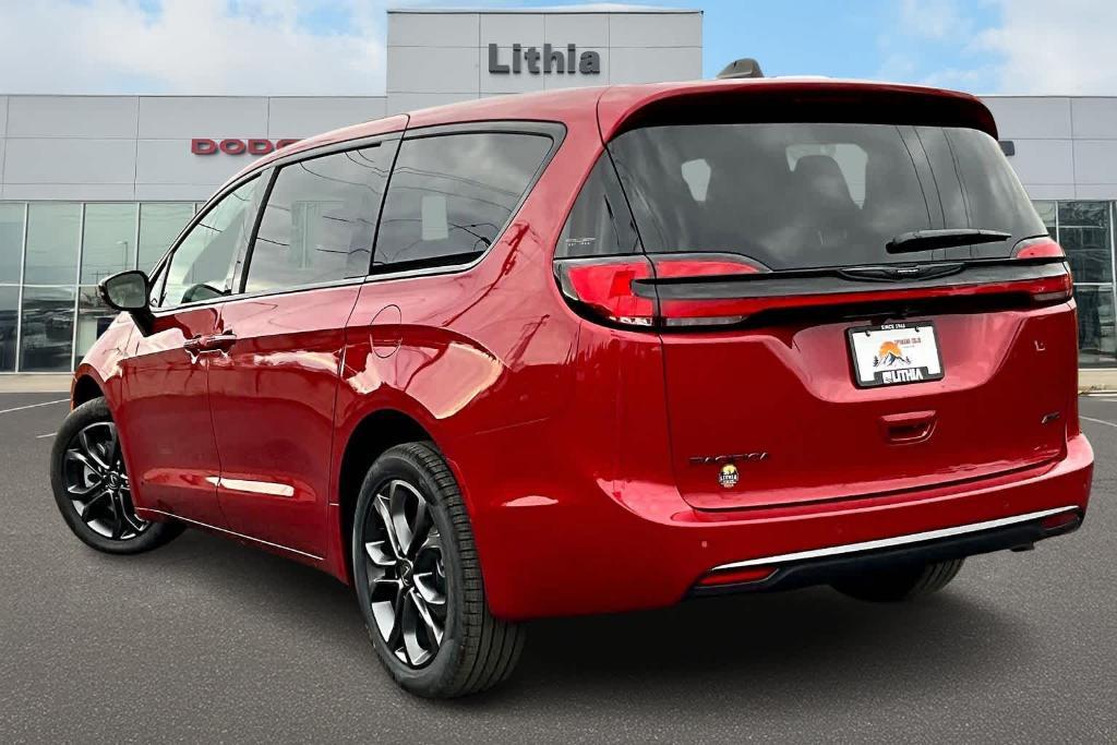 new 2026 Chrysler Pacifica car, priced at $52,858