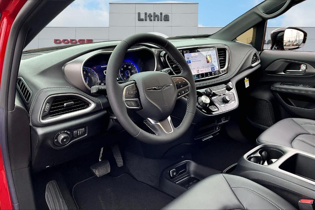 new 2026 Chrysler Pacifica car, priced at $52,858