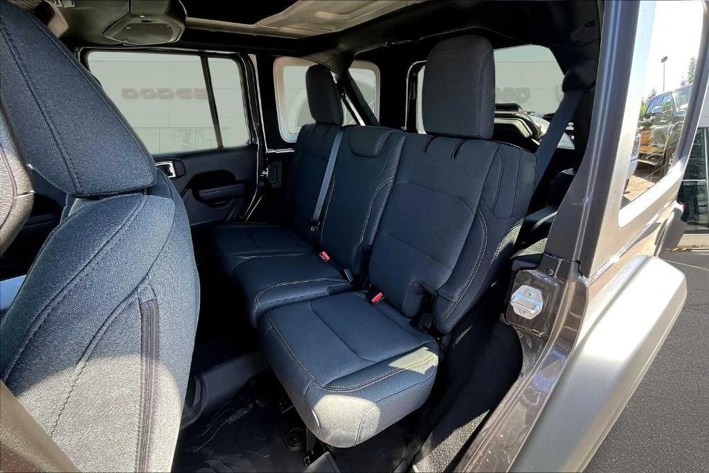 new 2025 Jeep Wrangler car, priced at $50,098