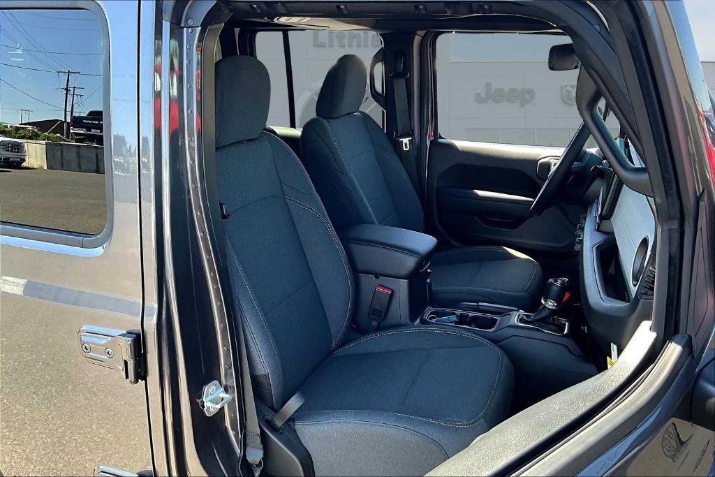new 2025 Jeep Wrangler car, priced at $50,098