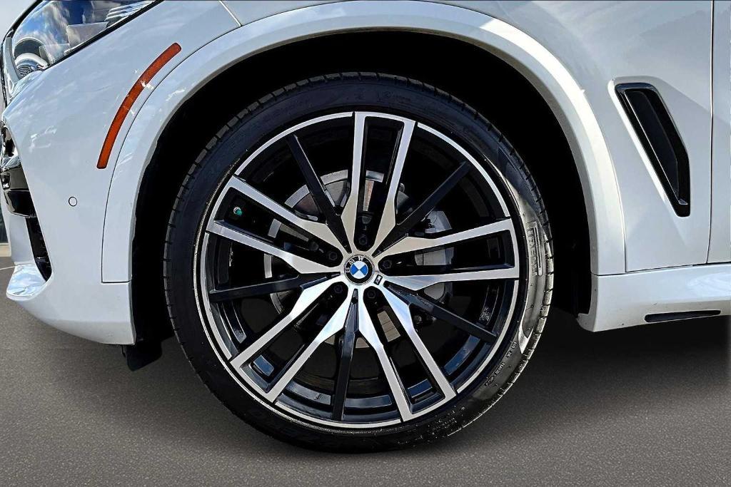 used 2021 BMW X5 car, priced at $32,900