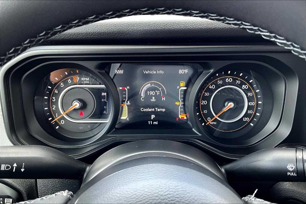 new 2025 Jeep Gladiator car, priced at $50,256