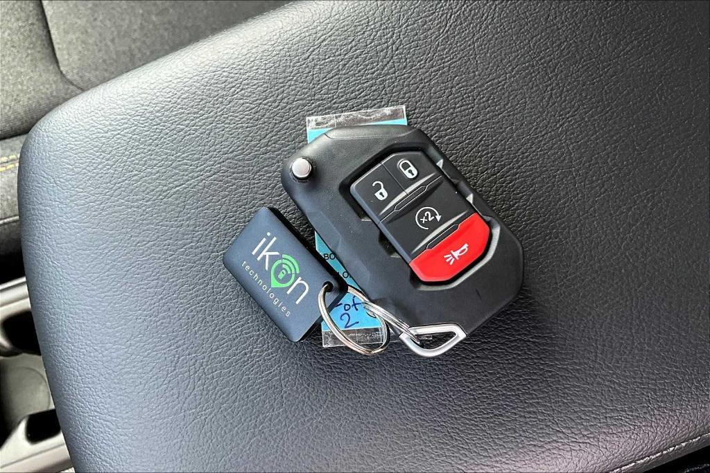 new 2025 Jeep Gladiator car, priced at $50,256