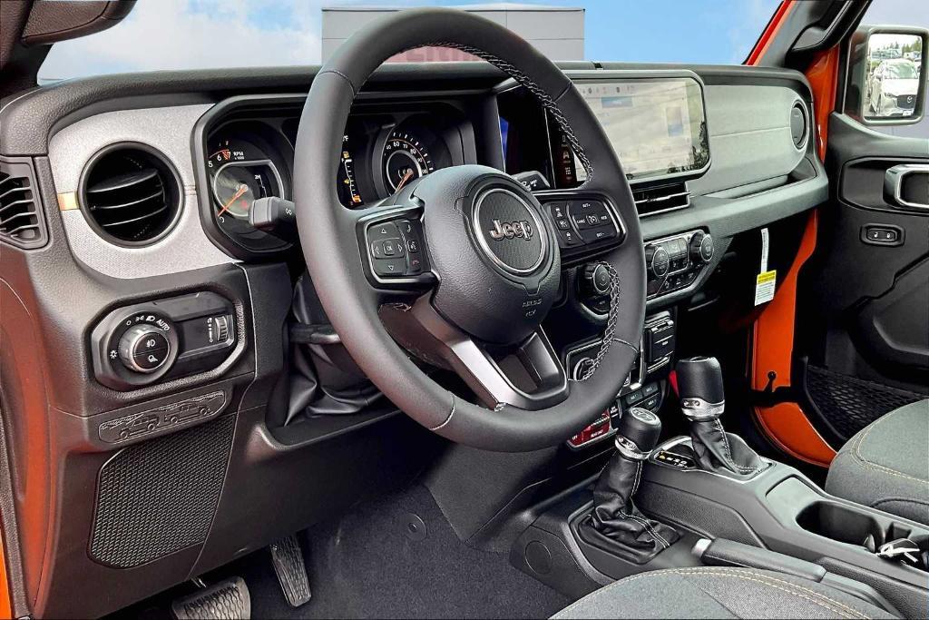 new 2025 Jeep Gladiator car, priced at $50,256