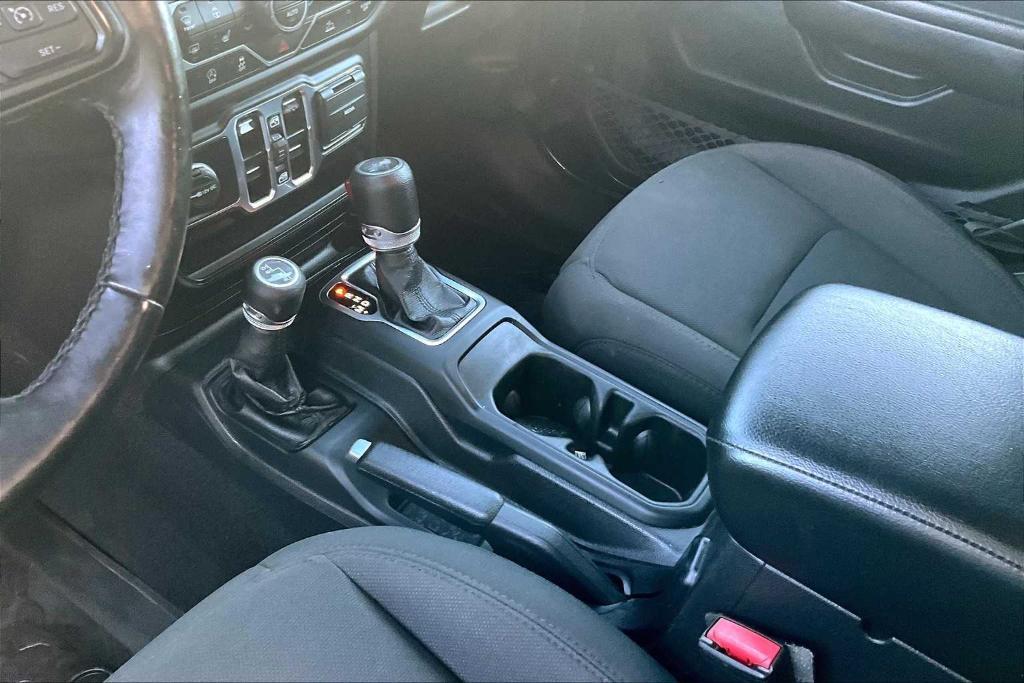 used 2021 Jeep Wrangler Unlimited car, priced at $31,000