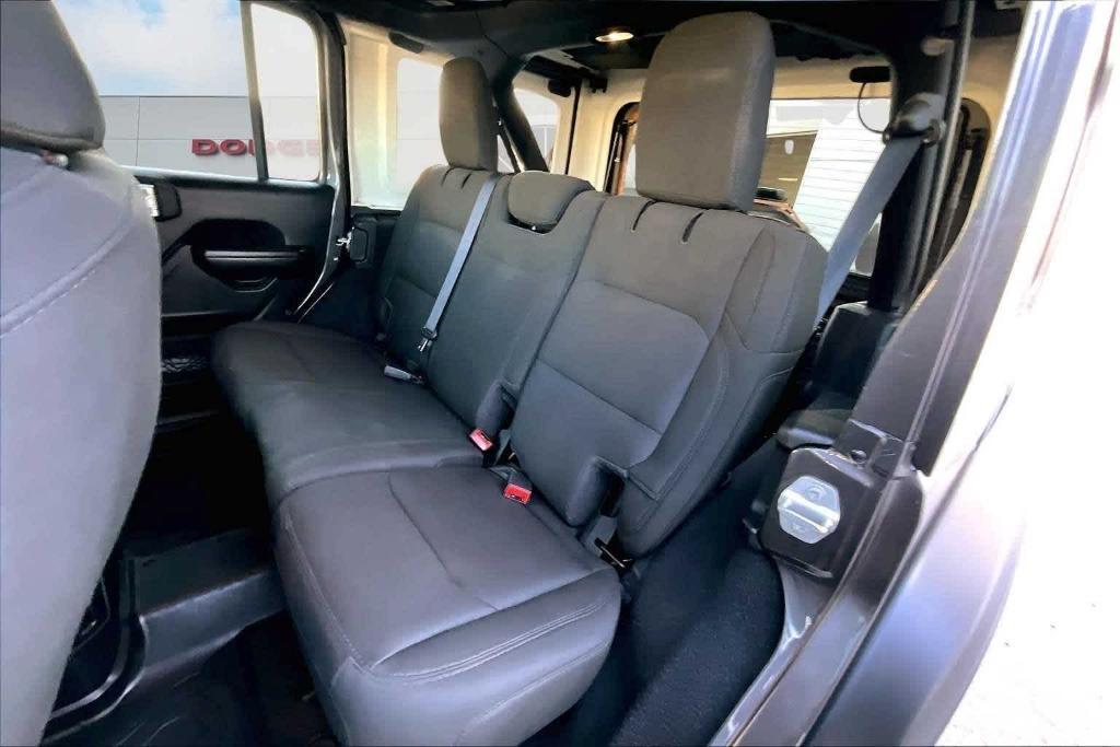 used 2021 Jeep Wrangler Unlimited car, priced at $31,000