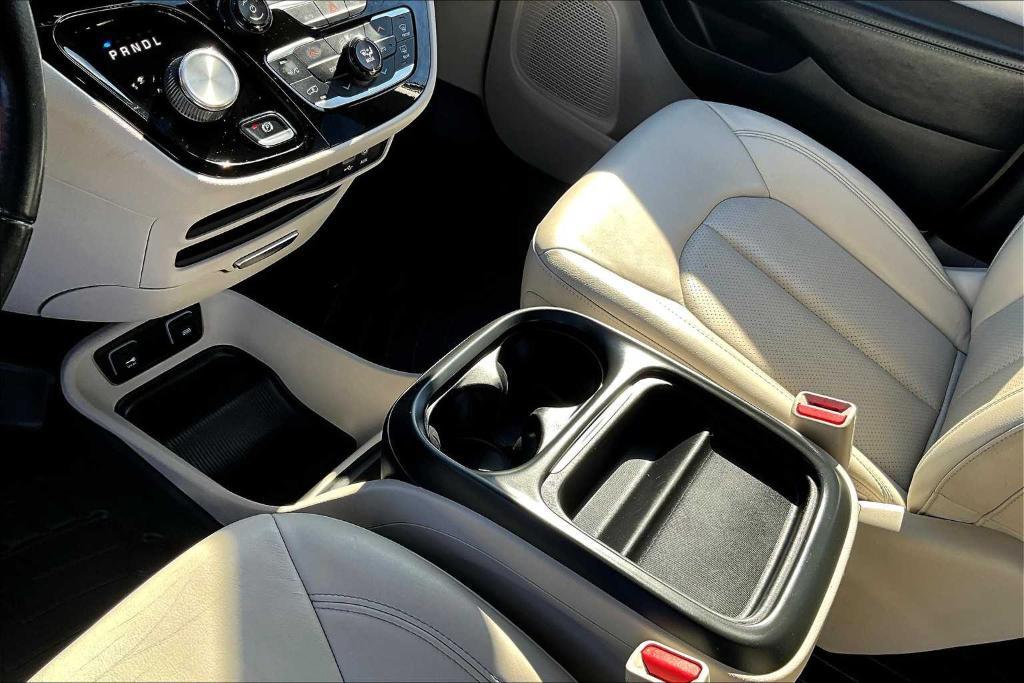 used 2018 Chrysler Pacifica Hybrid car, priced at $22,900