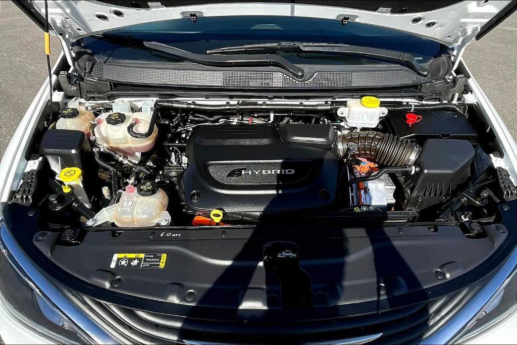 used 2018 Chrysler Pacifica Hybrid car, priced at $22,900
