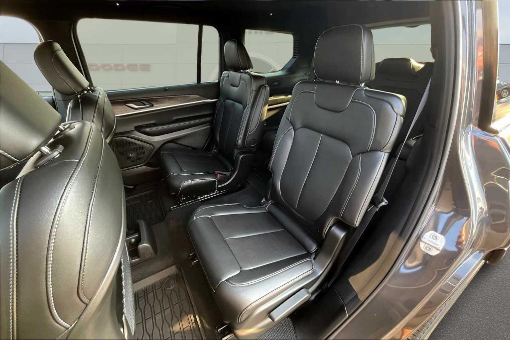 new 2025 Jeep Grand Cherokee L car, priced at $56,500