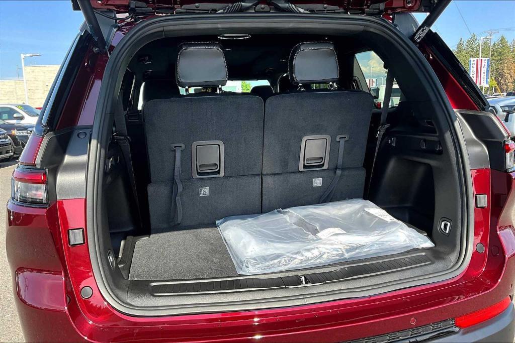 new 2025 Jeep Grand Cherokee L car, priced at $56,800