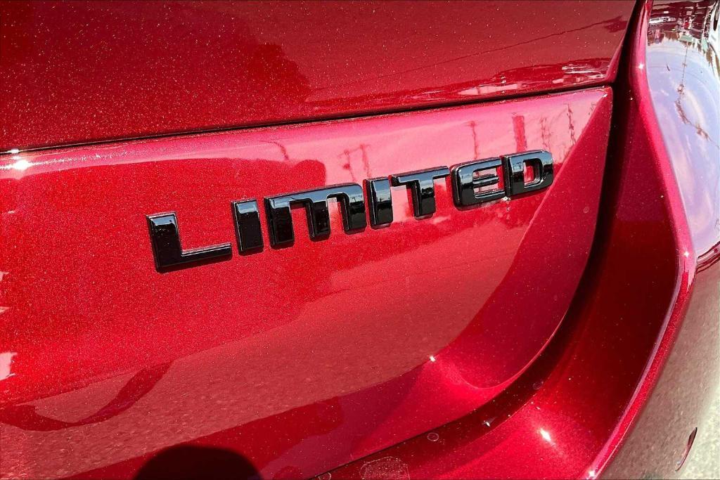 new 2025 Jeep Grand Cherokee L car, priced at $56,800