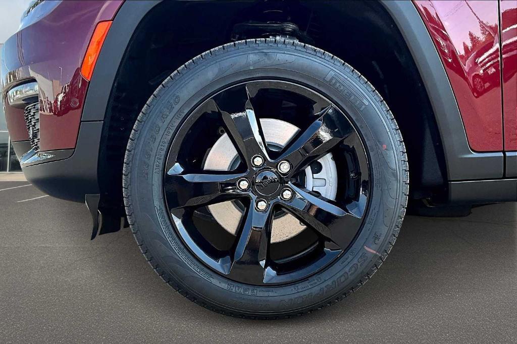 new 2025 Jeep Grand Cherokee L car, priced at $56,800