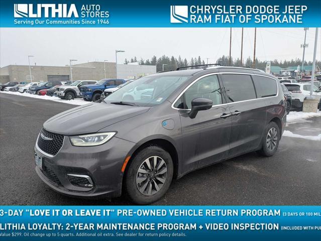 used 2021 Chrysler Pacifica Hybrid car, priced at $23,000