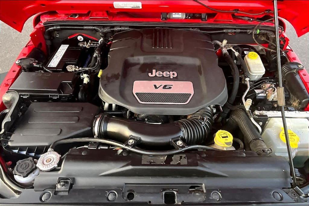 used 2016 Jeep Wrangler Unlimited car, priced at $16,900