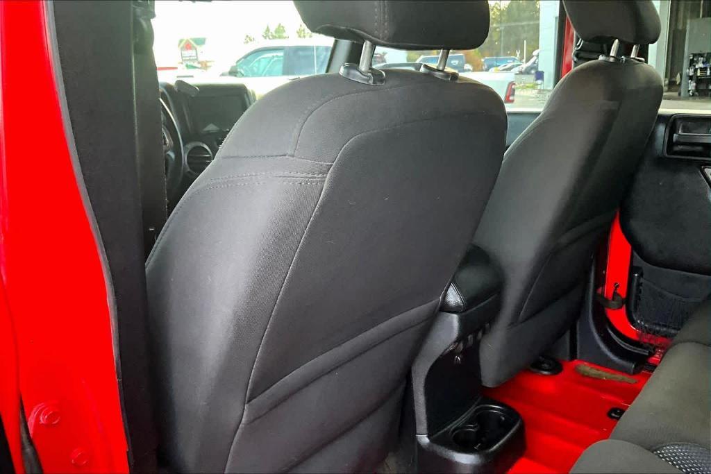 used 2016 Jeep Wrangler Unlimited car, priced at $16,900