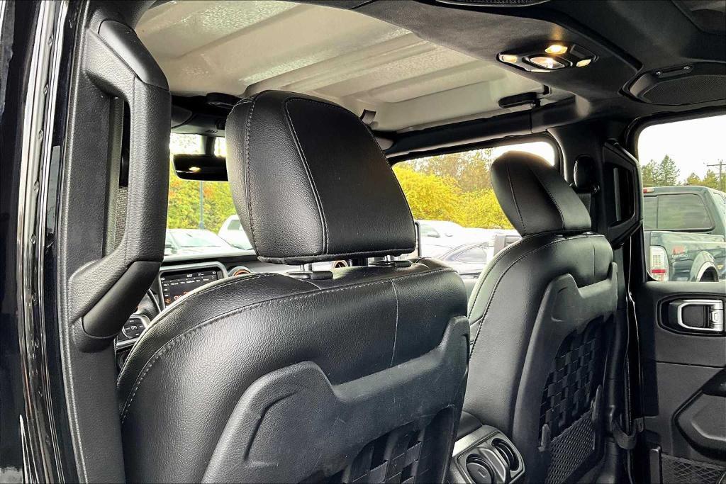 used 2022 Jeep Gladiator car, priced at $35,900
