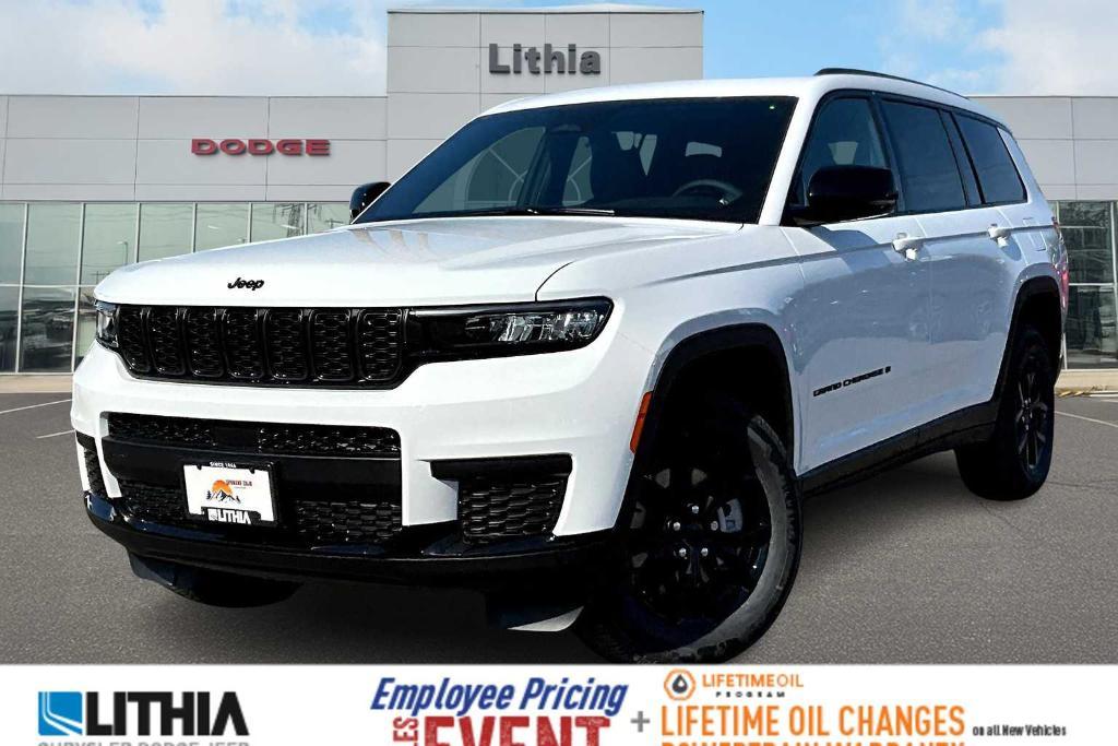 new 2025 Jeep Grand Cherokee L car, priced at $45,000