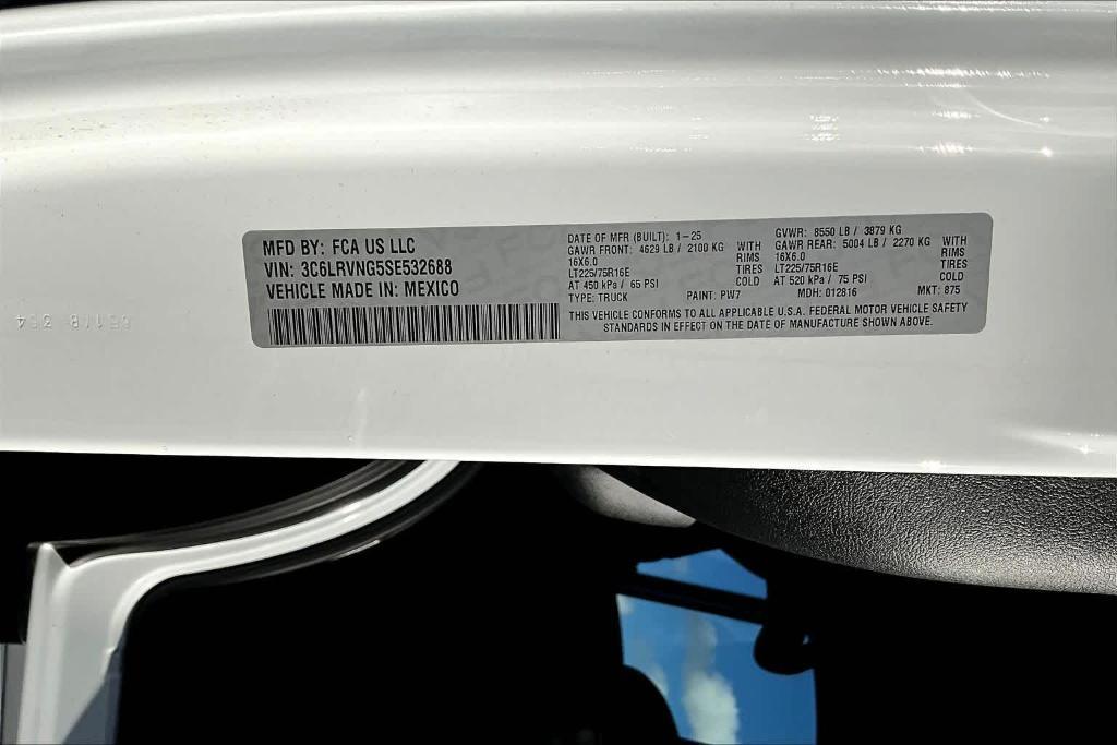 new 2025 Ram ProMaster 1500 car, priced at $43,145