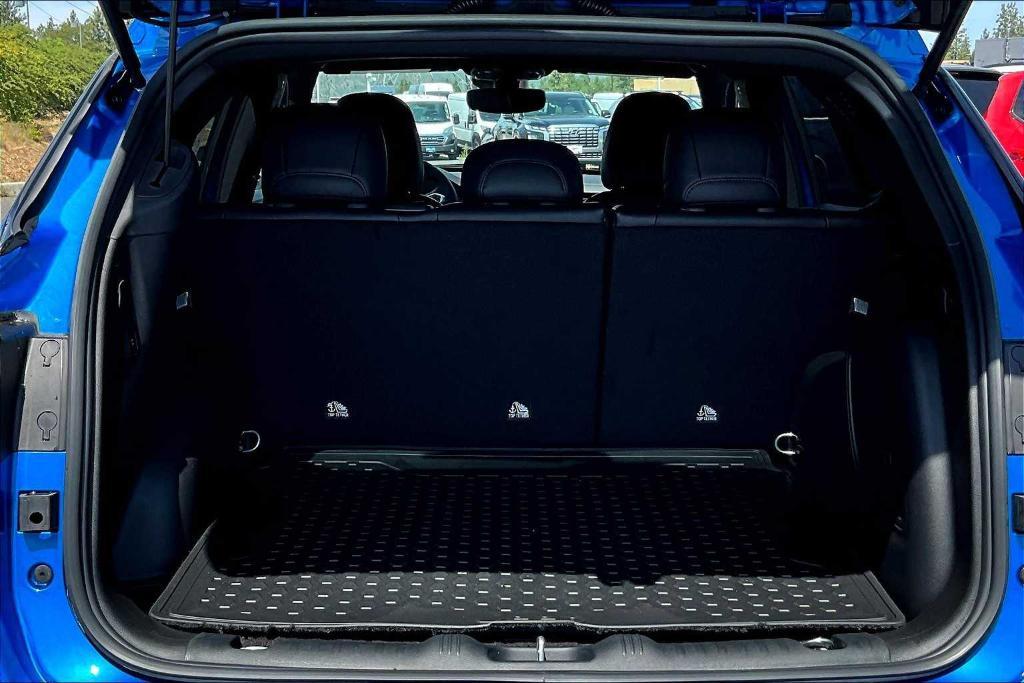 new 2025 Jeep Compass car, priced at $35,900