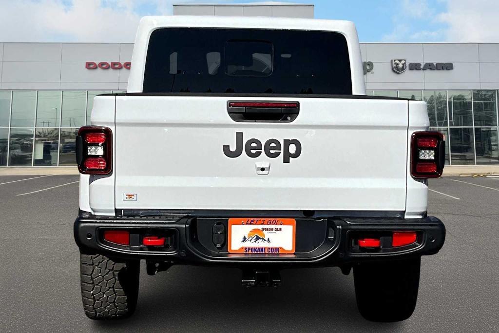 new 2025 Jeep Gladiator car, priced at $59,540