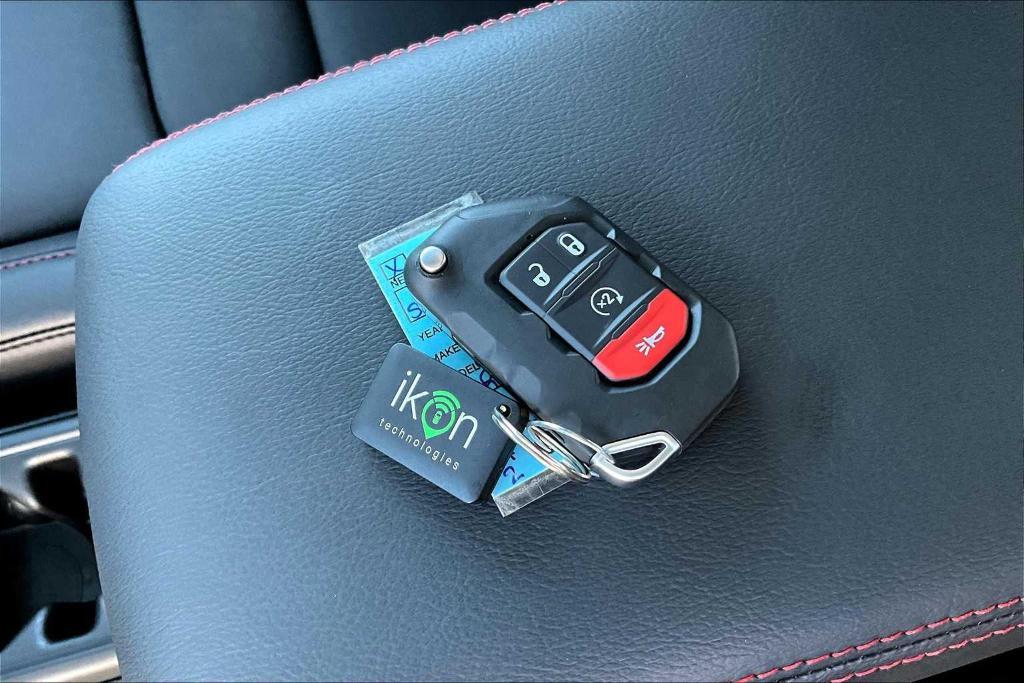 new 2025 Jeep Gladiator car, priced at $59,540