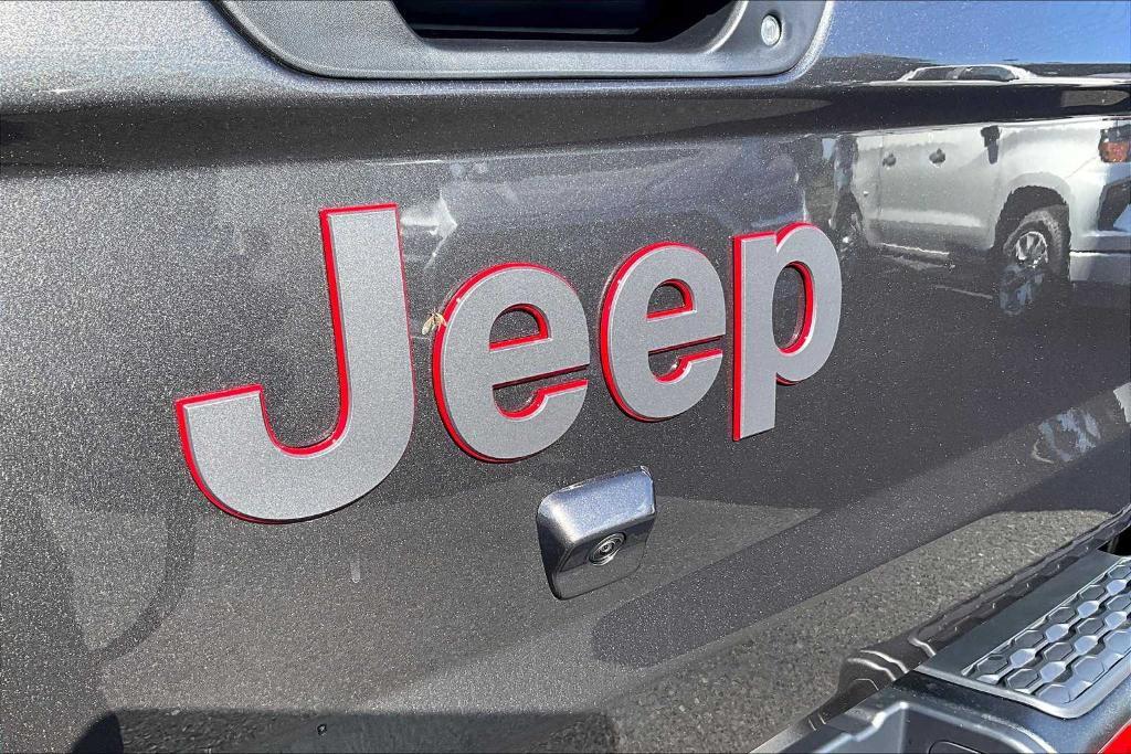 new 2025 Jeep Gladiator car, priced at $59,679