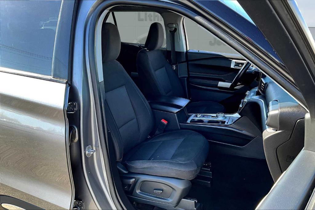 used 2022 Ford Explorer car, priced at $27,560