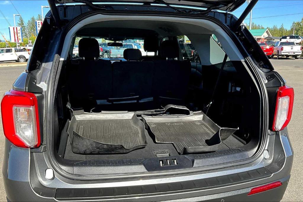 used 2022 Ford Explorer car, priced at $27,560