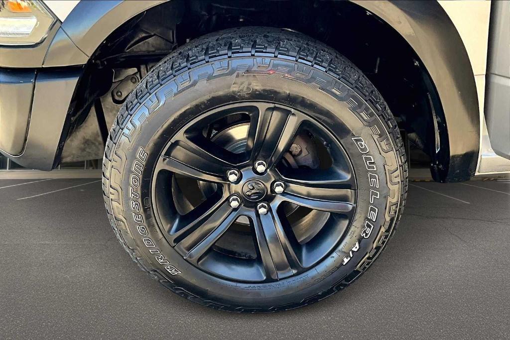 used 2021 Ram 1500 Classic car, priced at $28,900