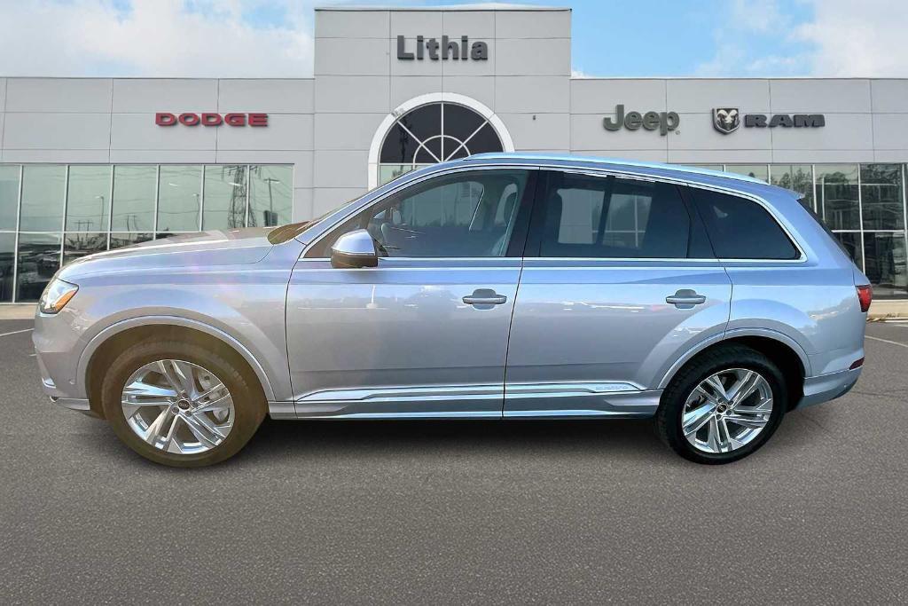 used 2022 Audi Q7 car, priced at $32,900