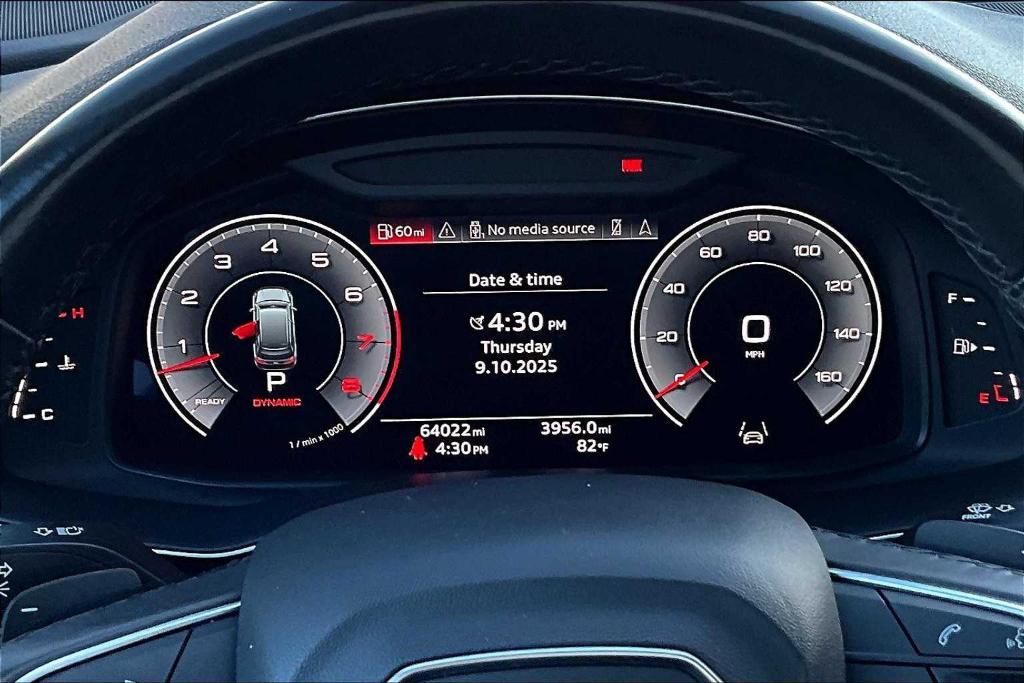 used 2022 Audi Q7 car, priced at $32,900