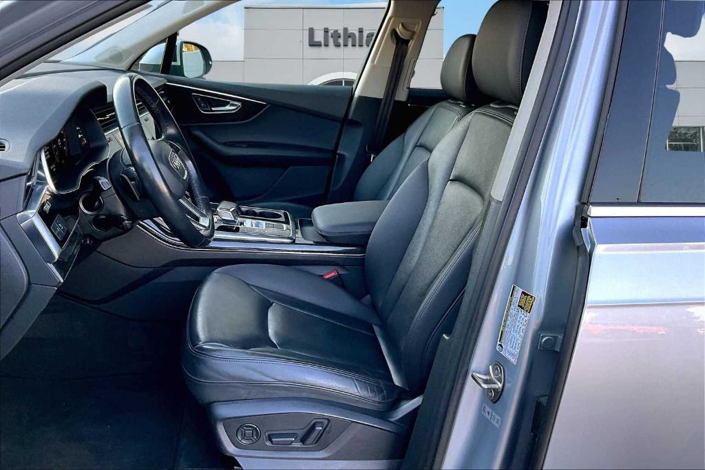 used 2022 Audi Q7 car, priced at $32,900