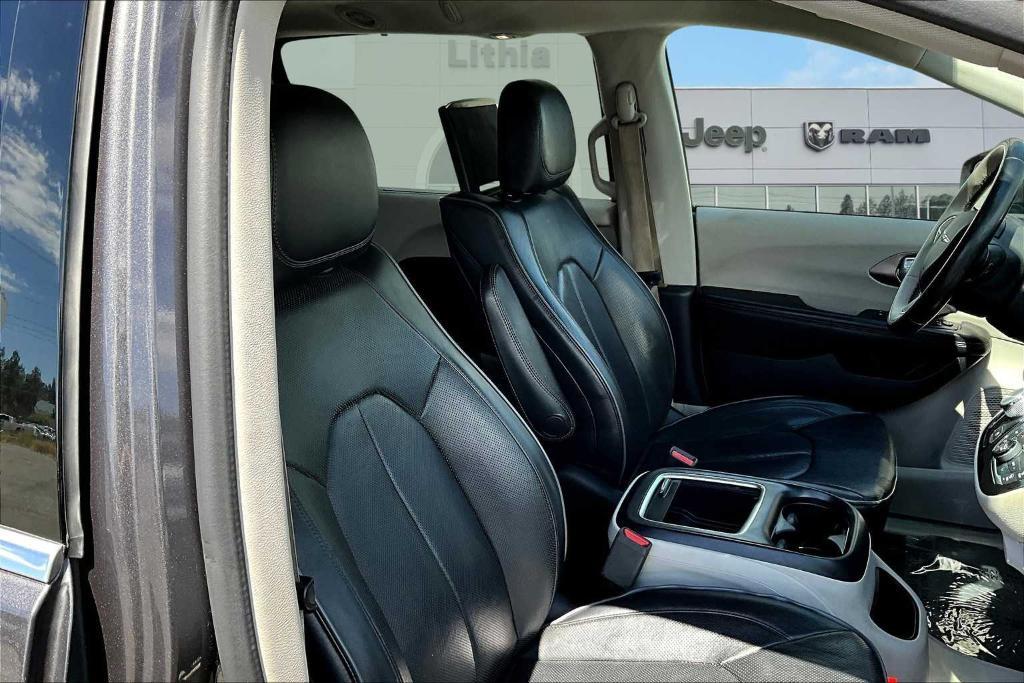 used 2017 Chrysler Pacifica car, priced at $13,900
