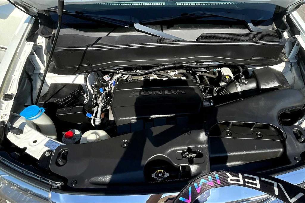 used 2014 Honda Pilot car, priced at $19,900