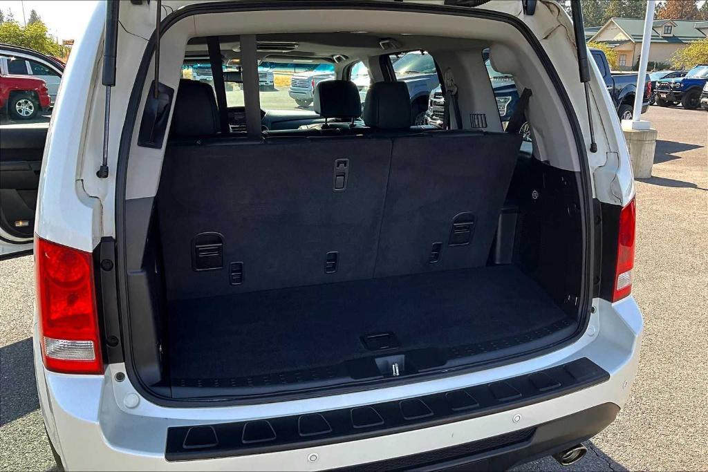used 2014 Honda Pilot car, priced at $19,900