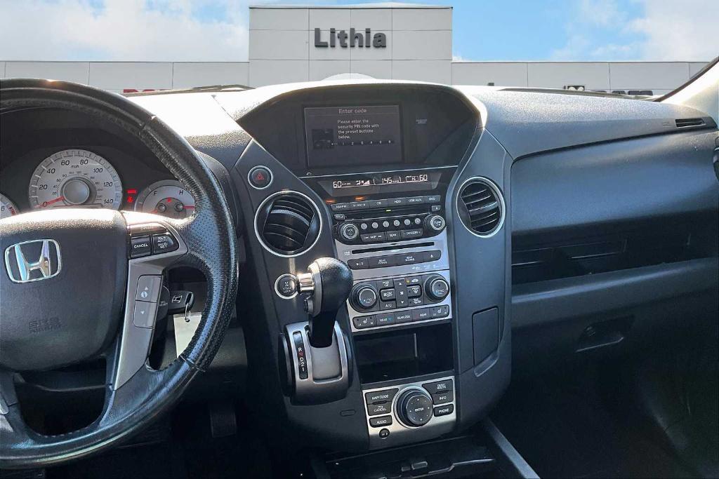 used 2014 Honda Pilot car, priced at $19,900