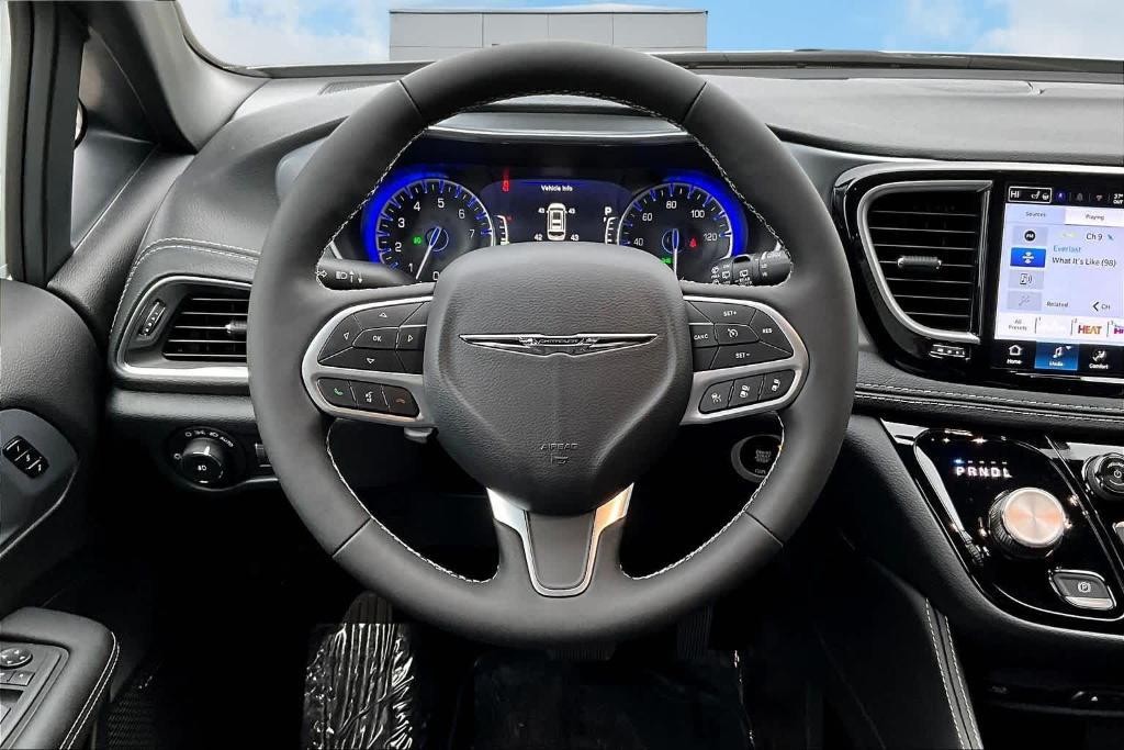 new 2026 Chrysler Pacifica car, priced at $56,460