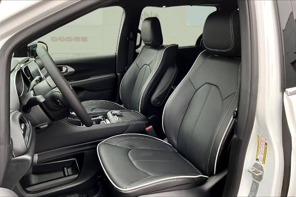 new 2026 Chrysler Pacifica car, priced at $56,460